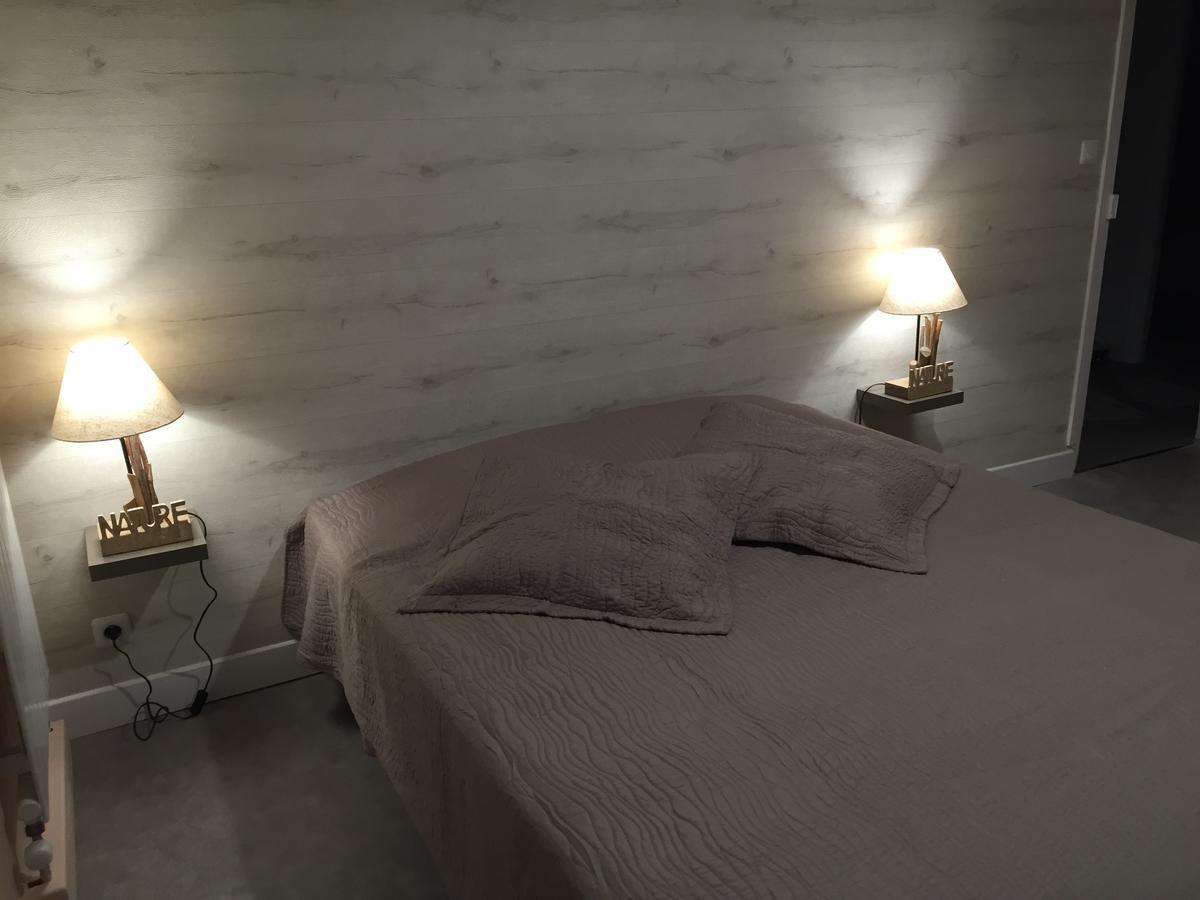 La Roseraie Villa Haybes Kültér fotó